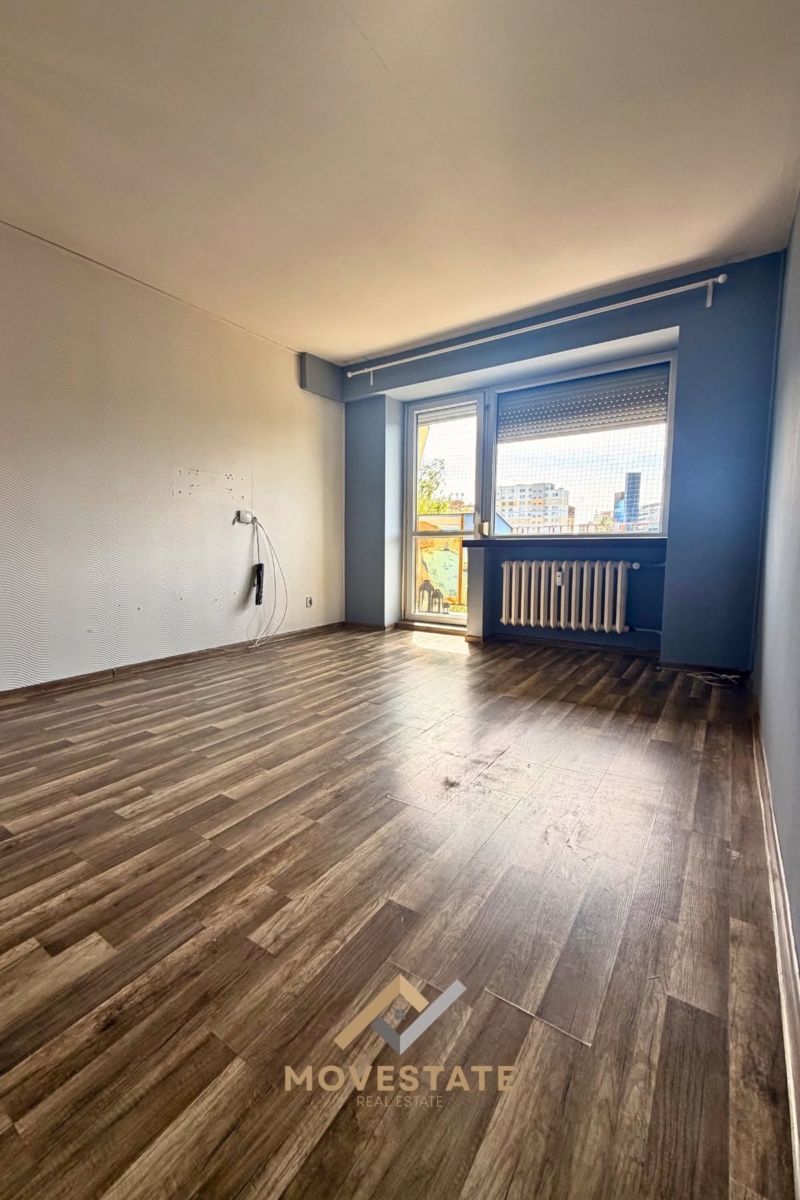 Aż 70,74 m², 4 pokoje, w spokojnej części Piotrkowa Trybunalskiego, zdjęcie 2