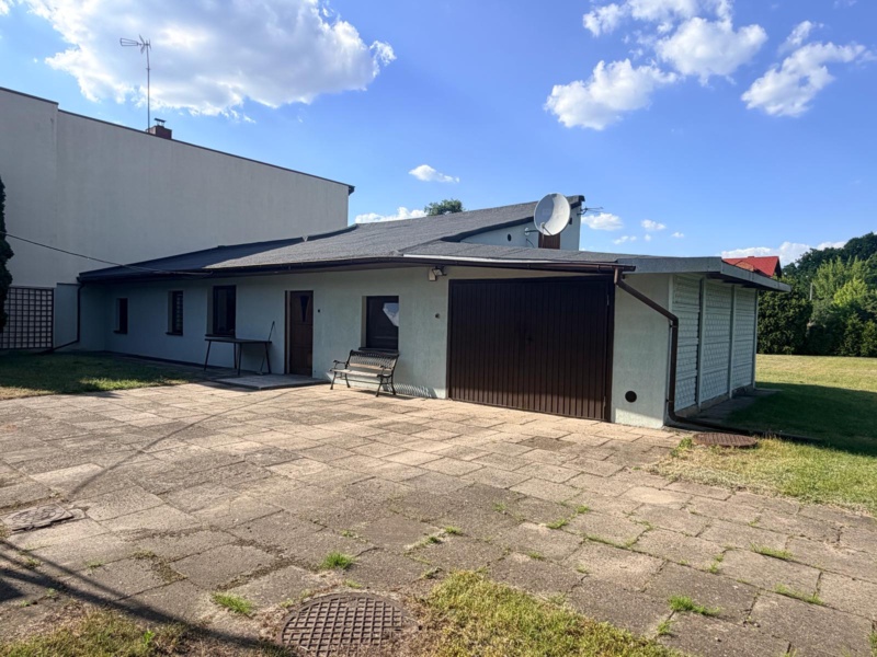 1925 m² zieleni, dwa budynki. Piotrków Trybunalski., zdjęcie 14
