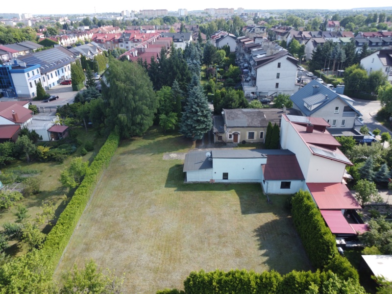 1925 m² zieleni, dwa budynki. Piotrków Trybunalski., zdjęcie 23