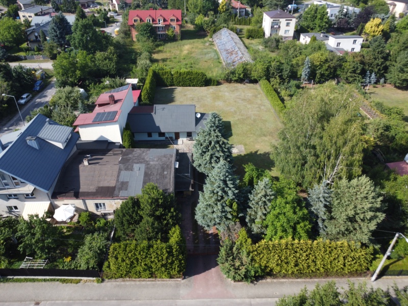 1925 m² zieleni, dwa budynki. Piotrków Trybunalski., zdjęcie 24