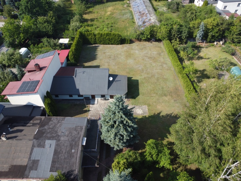 1925 m² zieleni, dwa budynki. Piotrków Trybunalski., zdjęcie 26